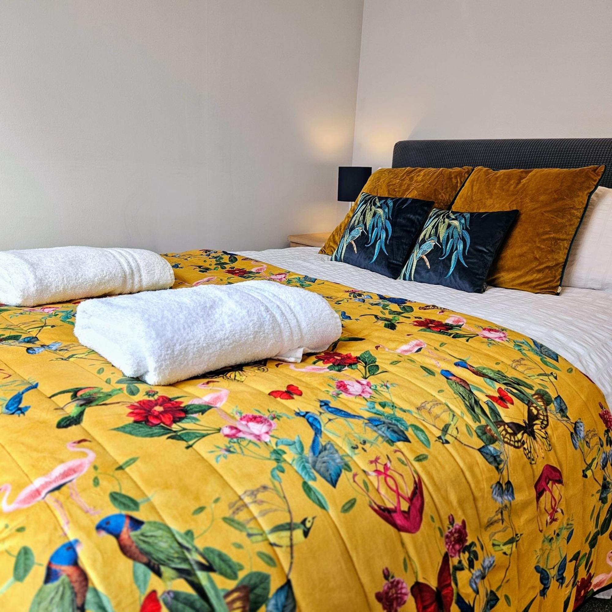 Bootham Court Grade II Duplex Apartment With Free Parking & Wi-Fi - Sleeps 2-6 People York Exterior photo
