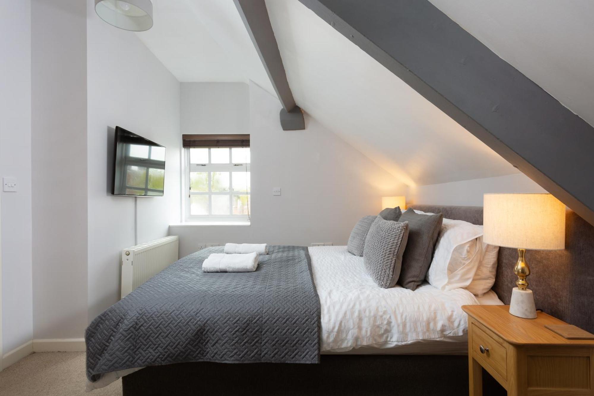 Bootham Court Grade II Duplex Apartment With Free Parking & Wi-Fi - Sleeps 2-6 People York Exterior photo